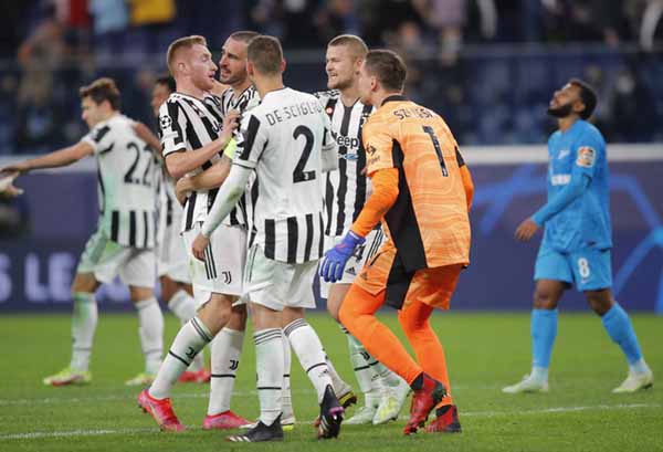 Juventus thăng hoa với trận thắng thứ 6 liên tiếp