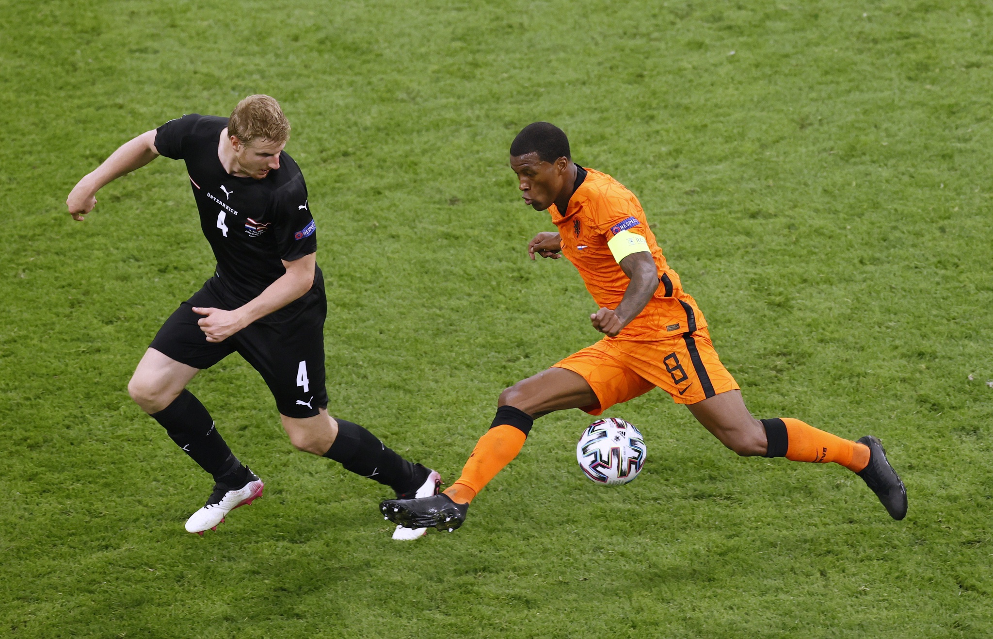 Kết quả EURO 2020: Tuyển Hà Lan 2-0 tuyển Áo: “Cơn lốc cam” nhẹ nhàng lướt qua vòng bảng